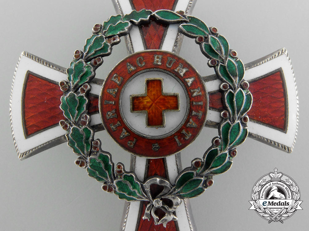 an_imperial_austrian_red_cross_officer’s_decoration1864-1914_by_scheid,_wien_b_9488