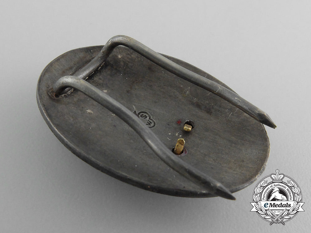 an_early_serbian_army_officer's_cap_badge_by_austrian_maker_bsw_b_9526