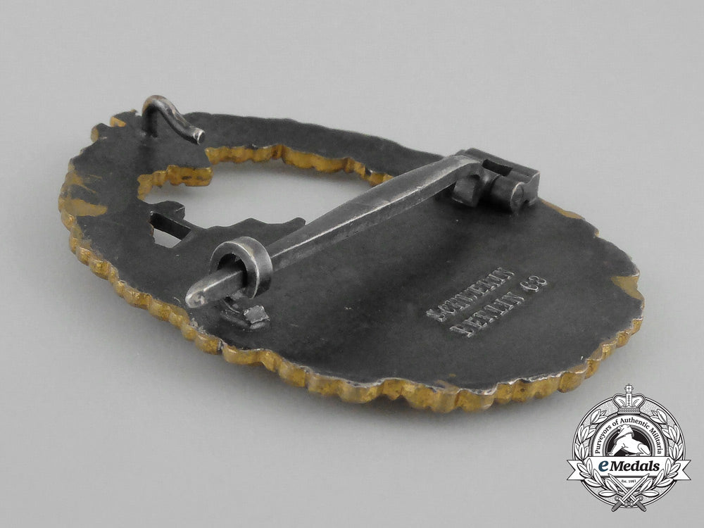 a_fine_early_quality&_near_mint_kriegsmarine_destroyer_war_badge_by_schwerin_bb_0473