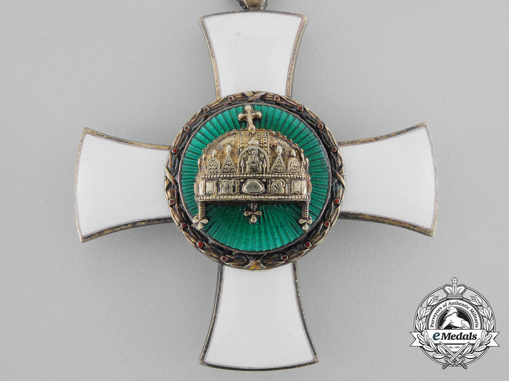 hungary._an_order_of_the_holy_crown,_knight_commander_badge,1942_bb_0978