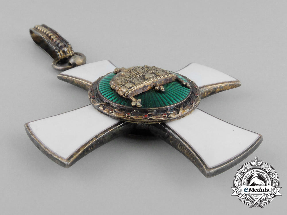 hungary._an_order_of_the_holy_crown,_knight_commander_badge,1942_bb_0981
