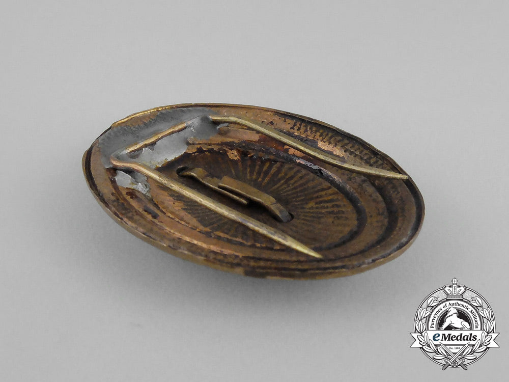 kingdom_of_yugoslavia,_an_army_officer's_cap_badge_bb_1028_1