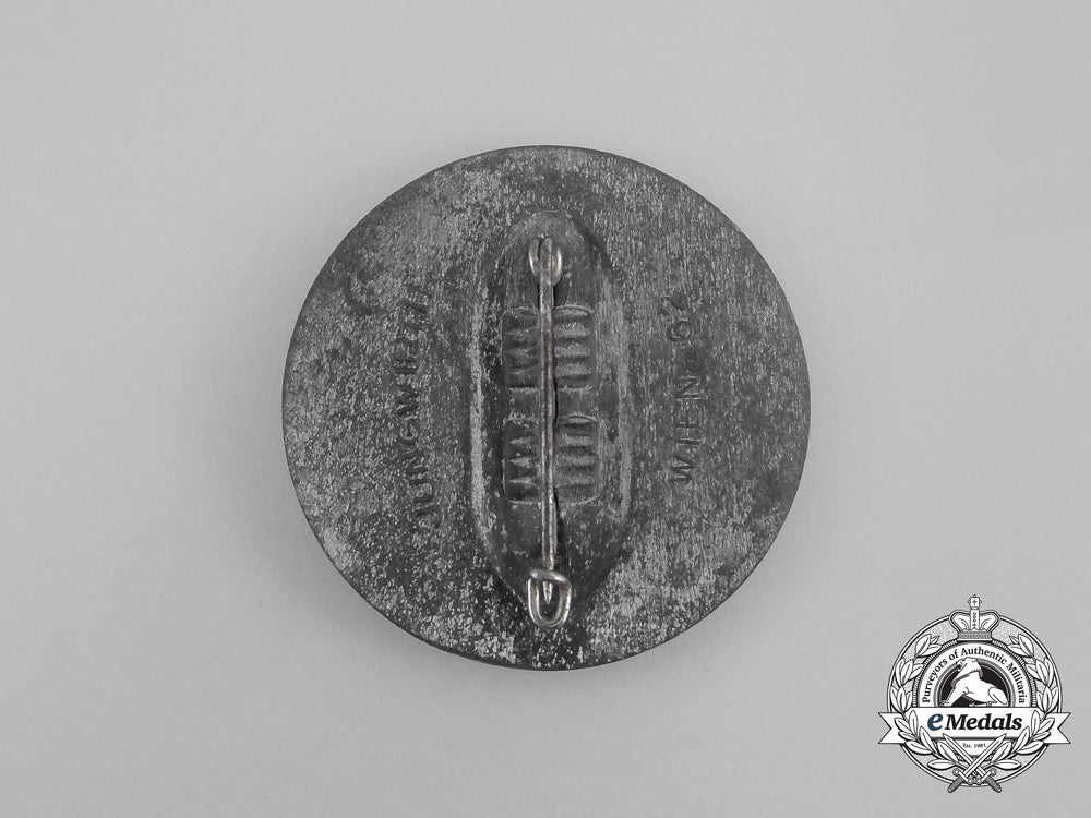 a1939_nsdap4_th_vienna_regional_council_day_badge_by_jungwirth_of_vienna_bb_1139