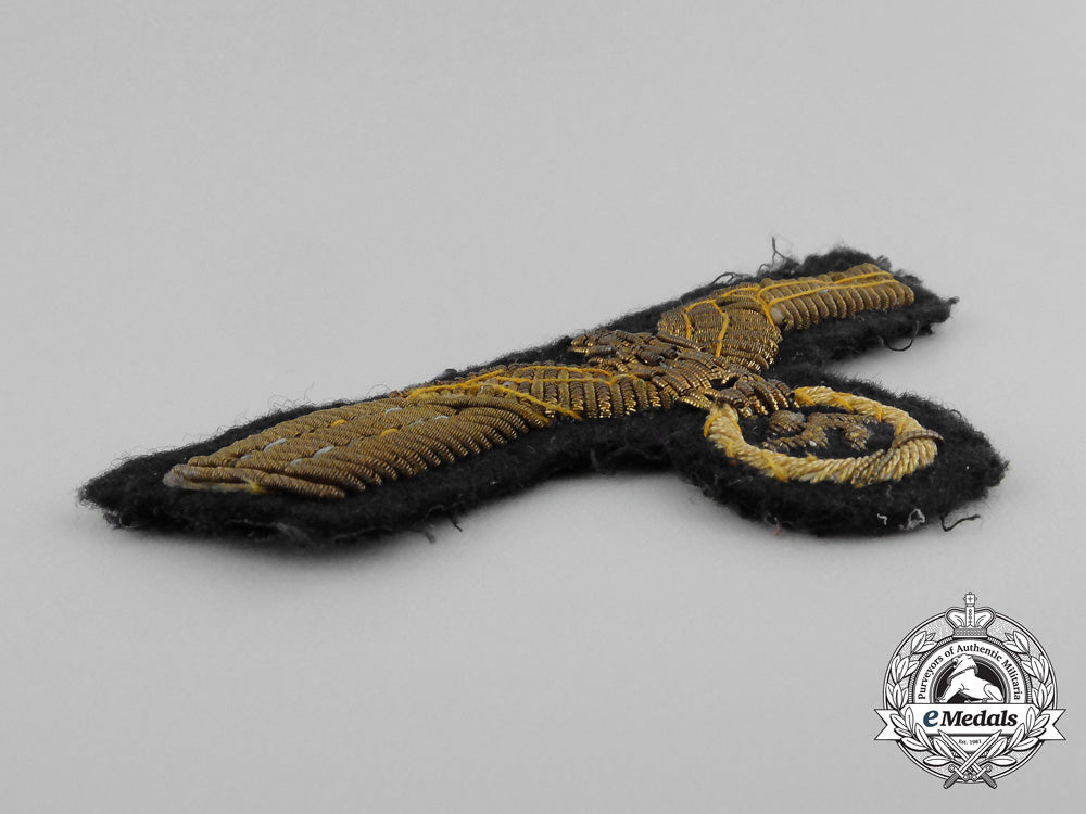 germany._a_kriegsmarine_officer’s_bullion_tunic_eagle_bb_2455