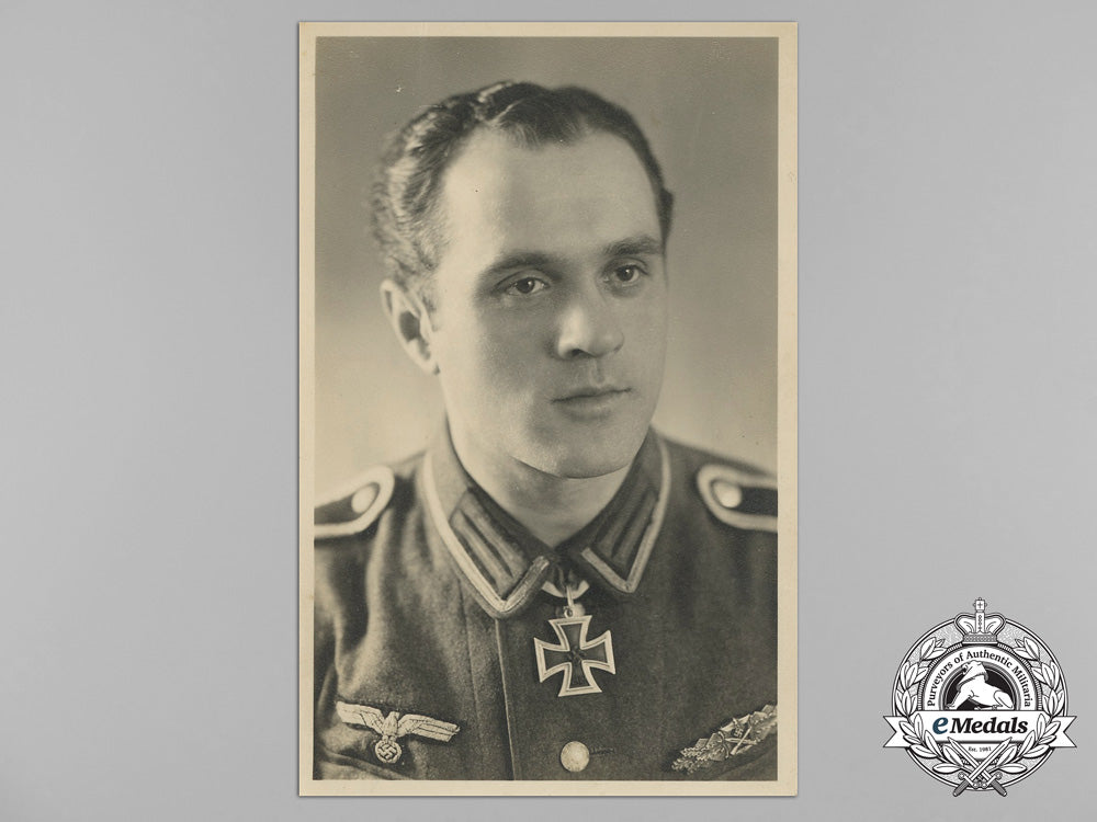 a_wartime_picture_postcard_of_a_kc&_close_combat_clasp_recipient_bb_2622