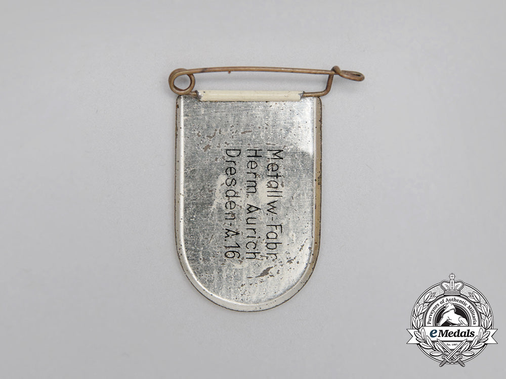 a_hj“_i’m_helping_the_youth_of_the_führer”_donation_badge_bb_3111