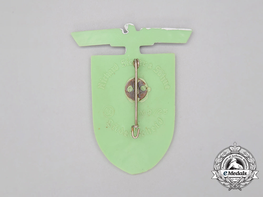 a1939_nsdap_regional_council_day_of_the_austrian_steiermark_badge_by_richard_sieper_bb_3908