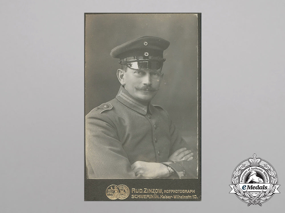 a_first_war_studio_portrait_of_german_pilot_bb_4047