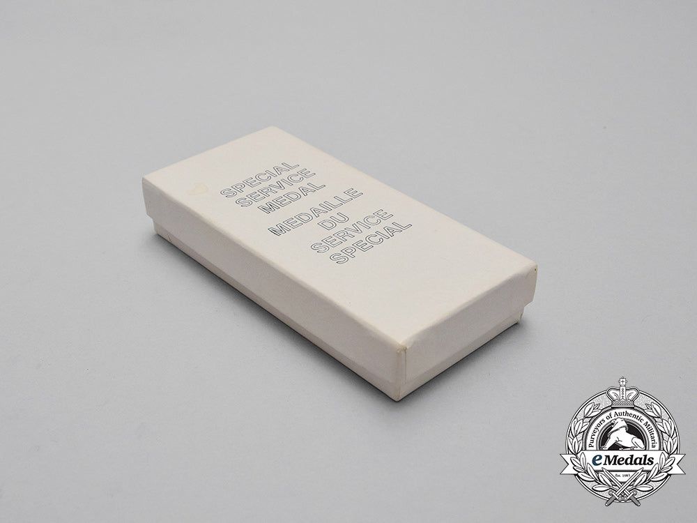 a_canadian_special_service_medal_in_box_bb_4339