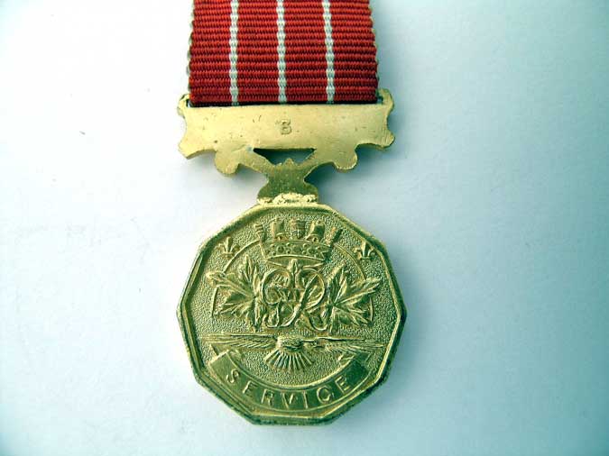 miniature_canadian_decoration_bmm16202