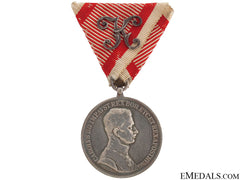 Bravery Medal - 1St Class Officiers