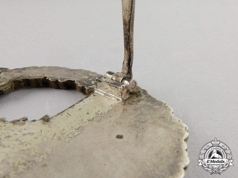 germany._a_kriegsmarine_destroyer_war_badge_c17-115