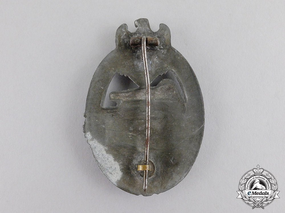 germany._a_silver_grade_tank_badge;_unknown“_daisy”_variant_c17-4096