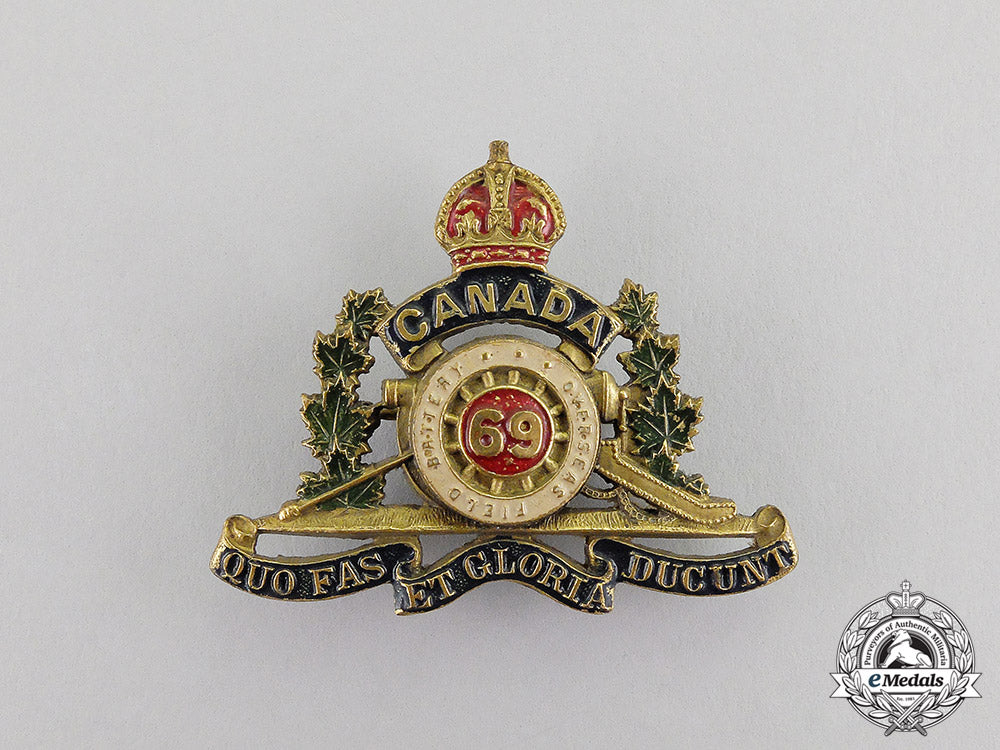 canada._a_first_war69_th_overseas_field_battery_sweetheart_badge_c17-4220