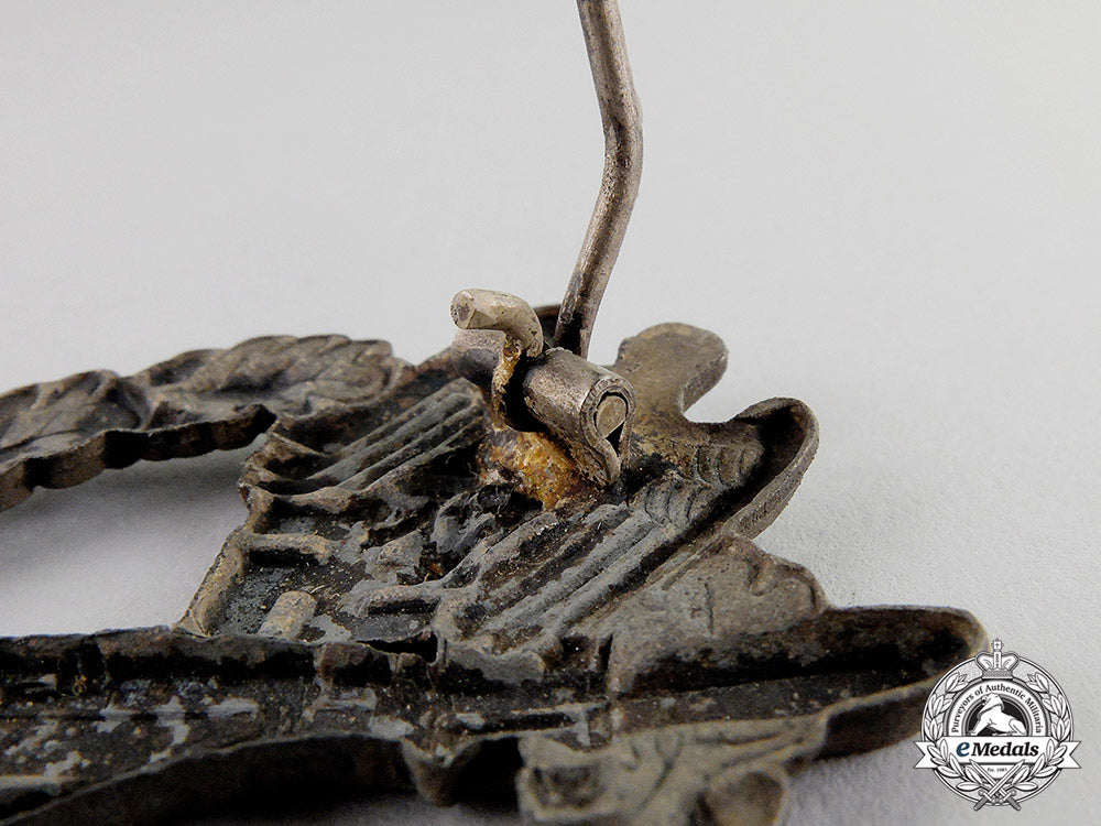 germany._a_silver_grade_infantry_assault_badge_by_f.w._assmann_c17-4853