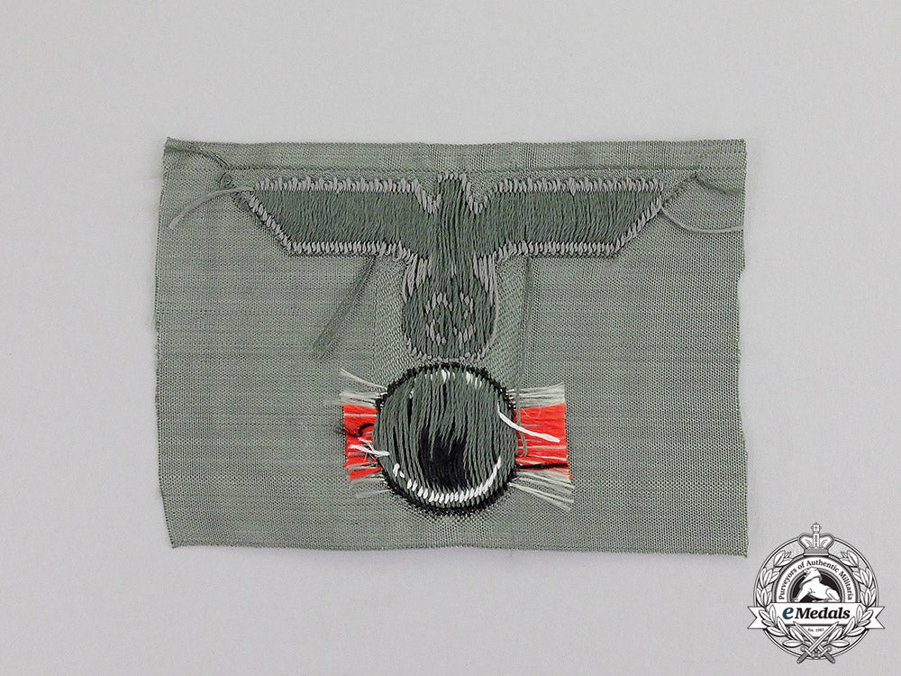 germany._a_mint_and_unissued_third_reich_period_wehrmacht_heer(_army)_field_cap_insignia_c17-5643