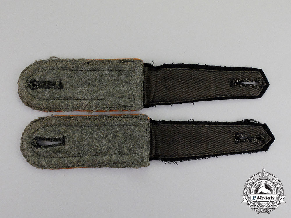 germany._a_mint_pair_of_waffen-_ss_panzer_field_police_unterscharführer_rank_shoulder_boards_c17-6993