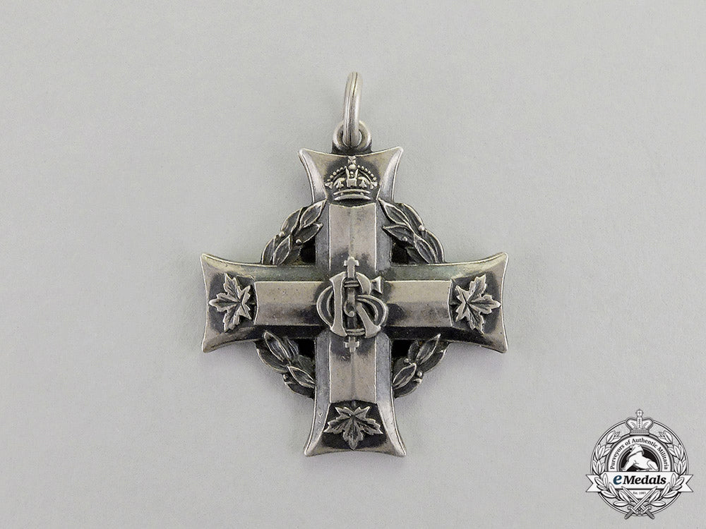 canada._a_memorial_cross_to_private_rayner,_died_of_wounds_from_the_battle_of_hill70_c17-7371