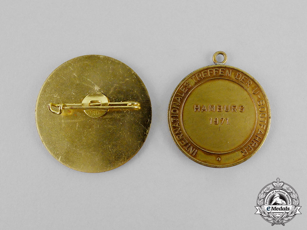 germany/_austria._a_grouping_of_two_veteran’s_organization_submarine_badges_c17-7899_1