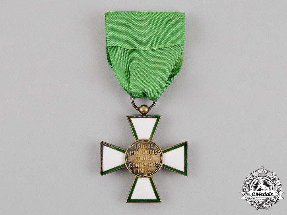 hungary,_kingdom._an_order_of_merit,4_th_class_knight,_c.1922_c18-012564