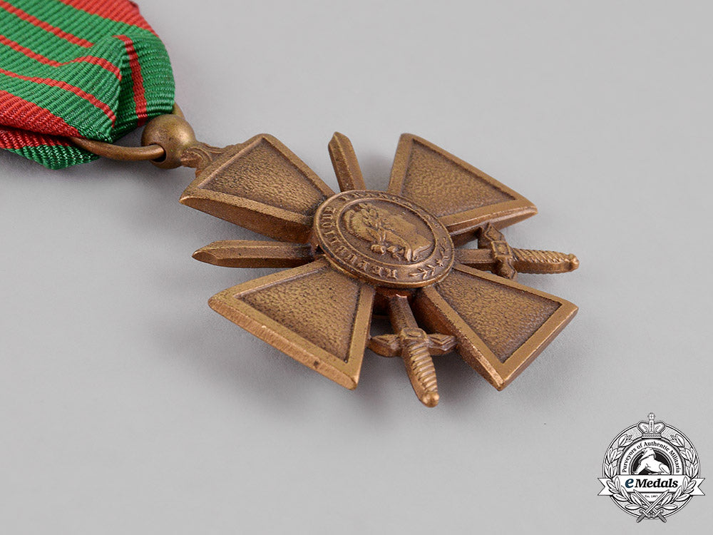 france,_republic._a_croix_de_guerre,1939-1945_c18-013466