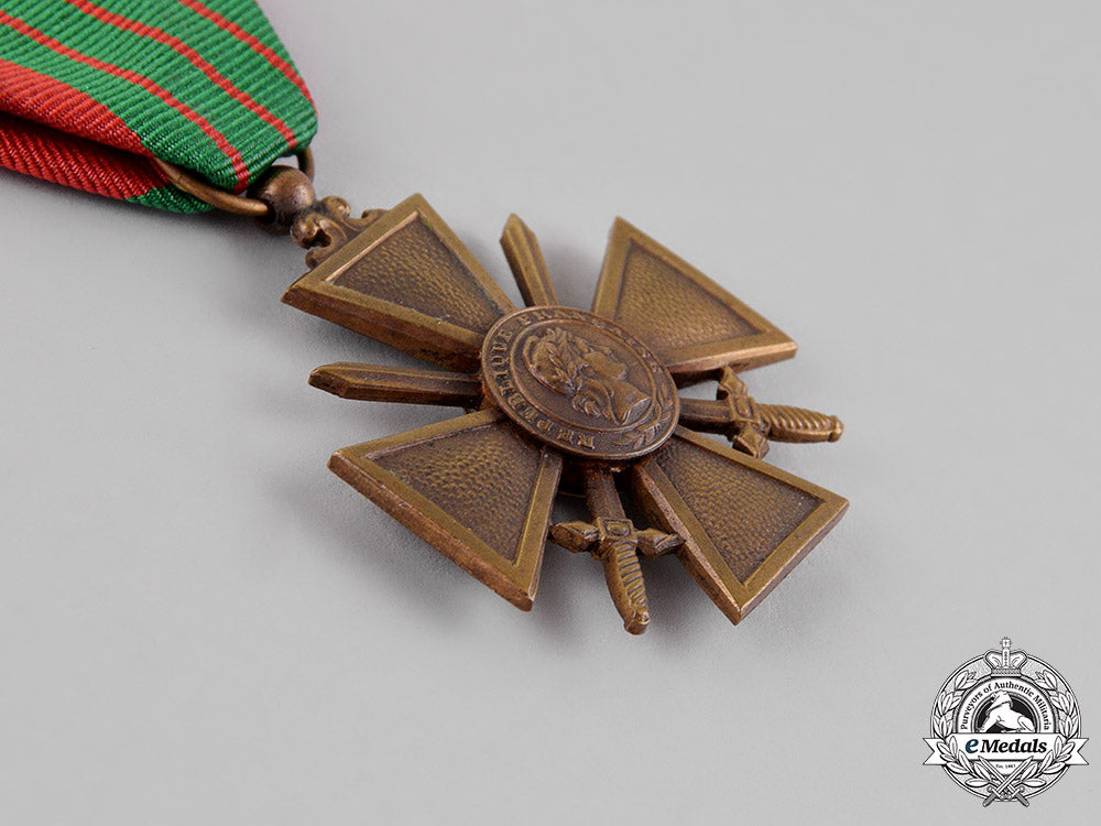 france,_republic._a_croix_de_guerre,1939-1945_c18-013471