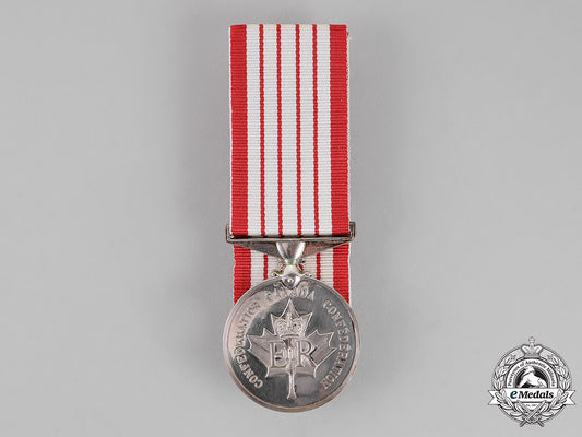 canada._a_centennial_medal1867-1967_c18-013639