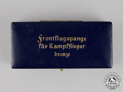 germany._a_case_for_a_front_flying_clasp_for_day_fighters,_bronze_grade_c18-013812