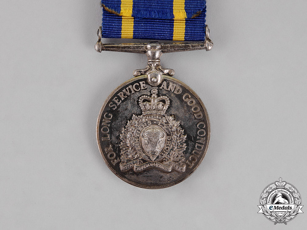 canada._a_royal_canadian_mounted_police_long_service_medal_c18-014042_1_1_1_1_1_1_1