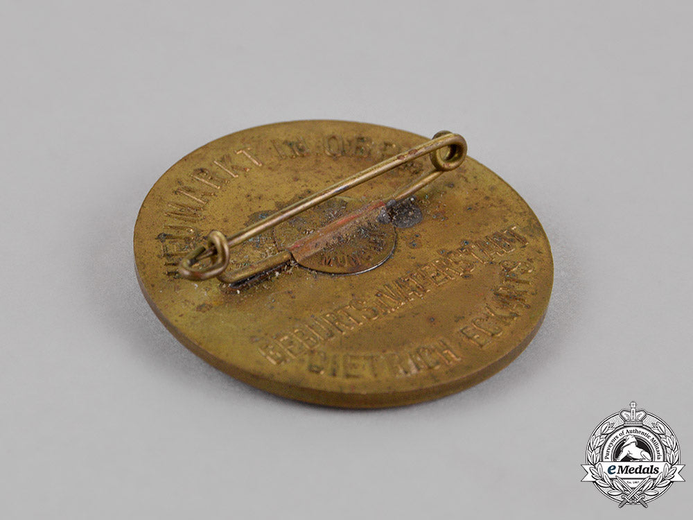 germany._a1923_dietrich_eckart_martyrdom-_germany_awake_badge_c18-014580
