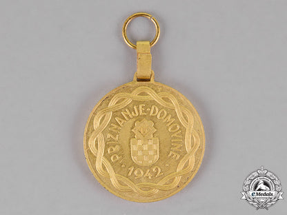 croatia._a_wound_medal,_gold_grade,_c.1943_c18-015119