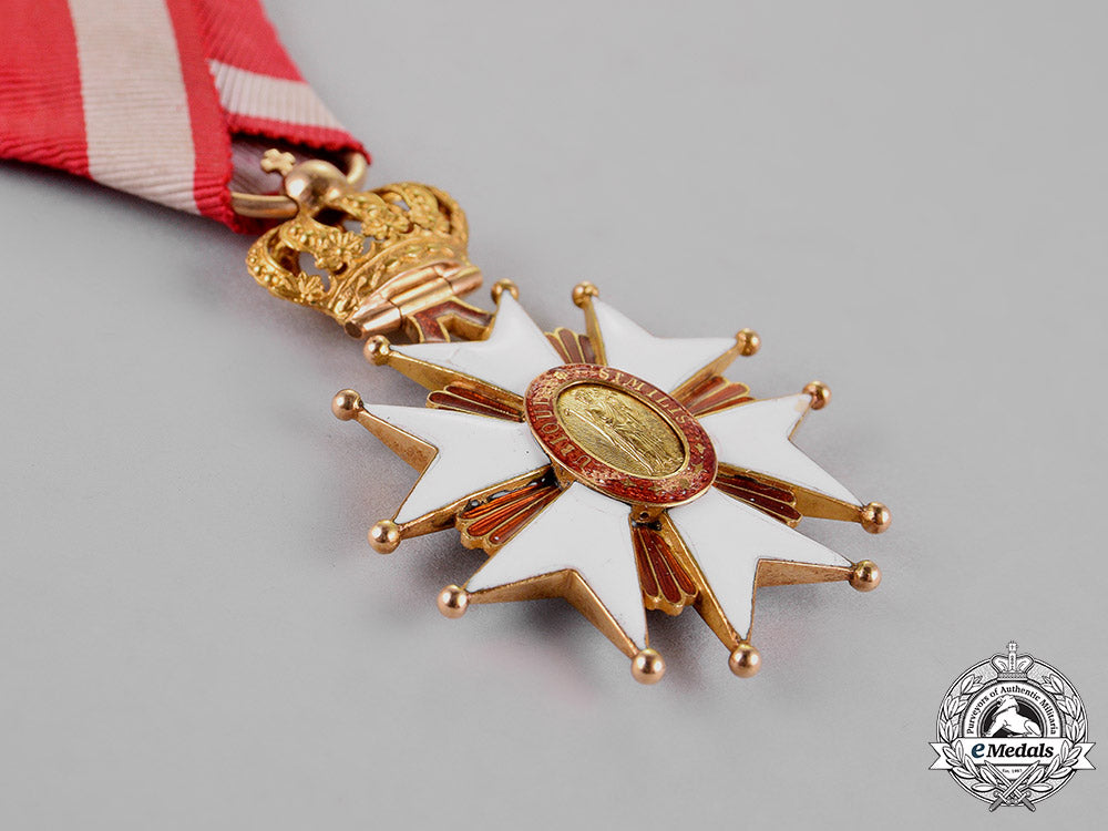 italian_state,_tuscany._an_order_of_saint_joseph,_knight_in_gold,_c.1880_c18-015160_1_1_1