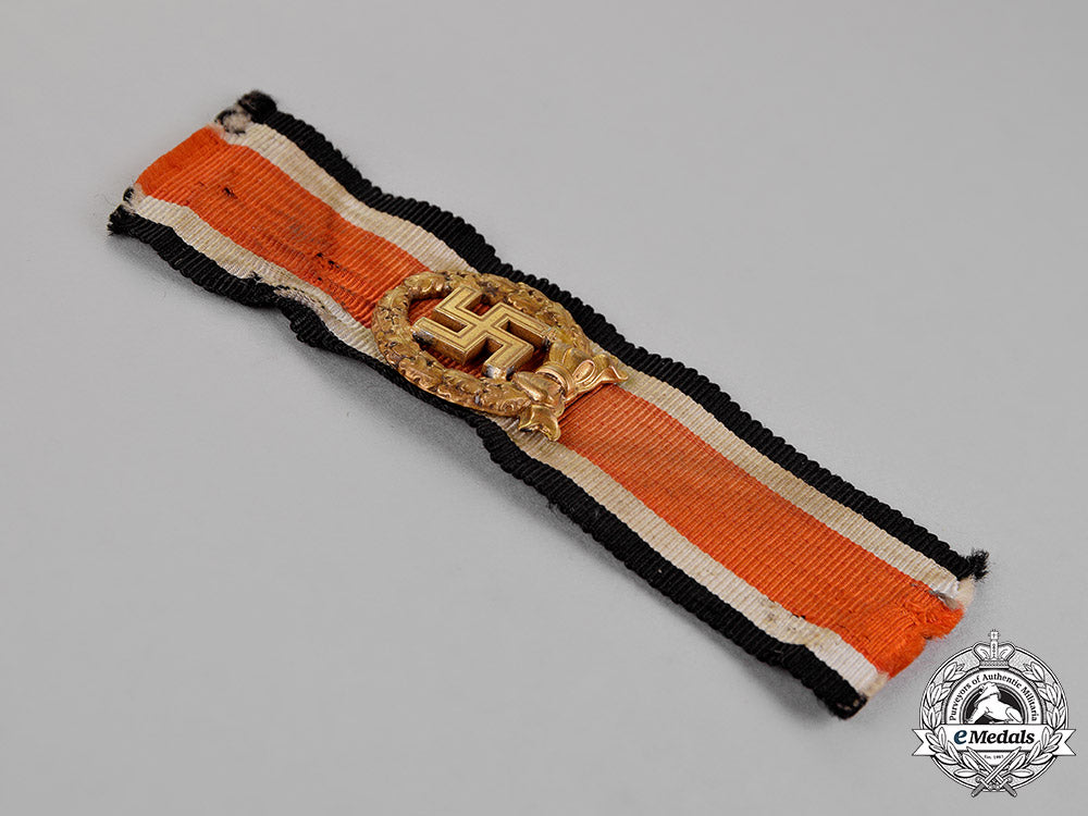 germany._an_army_honor_roll_clasp_c18-015244
