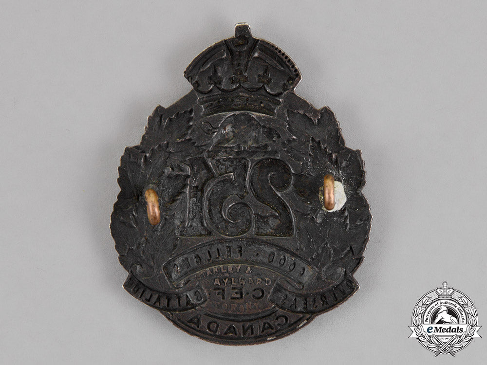 canada._a_scarce_silver251_st_infantry_battalion_officer's_cap_badge,_c.1917_c18-015880