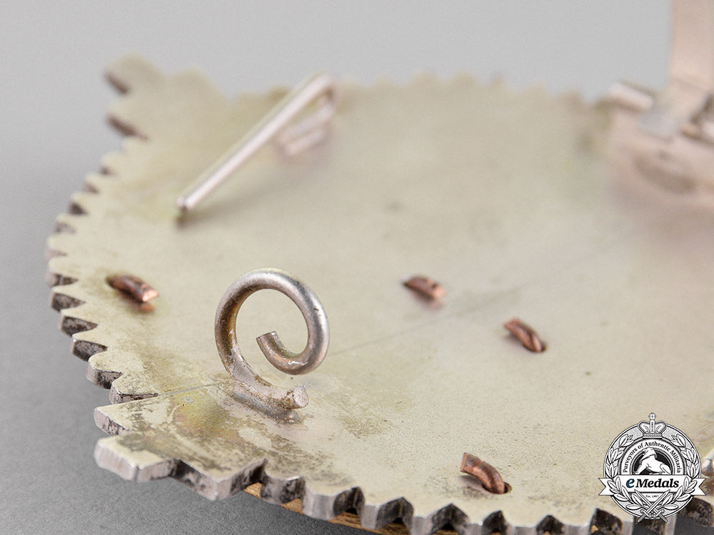 spain,_franco_period._a_grand_plaque_of_district_attorney,_fiscal_c18-016157