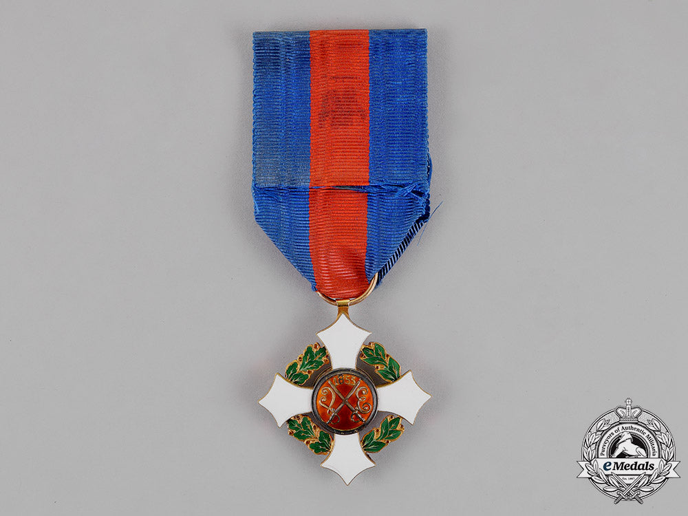 italy,_kingdom._a_military_order_of_savoy_in_gold,_knight,_c.1900_c18-016337_1_1_1_1