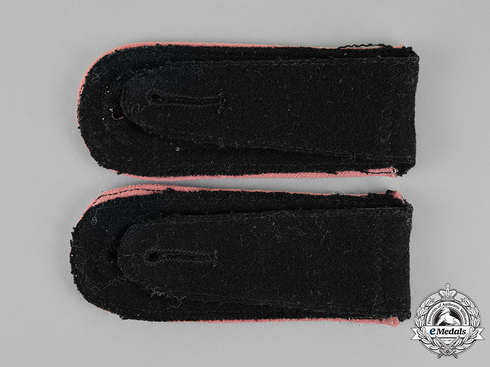 germany._a_set_of_luftwaffe_hg_panzer_div._pzr_shoulder_boards_c18-016988