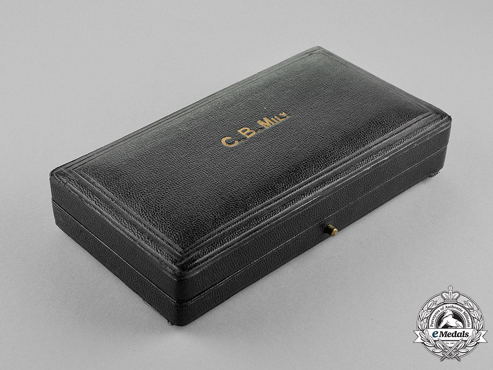 united_kingdom._a_most_honourable_order_of_the_bath,_commander,_military_division_case_c18-017142
