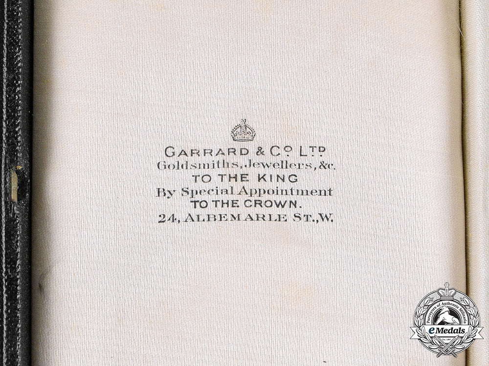united_kingdom._a_most_honourable_order_of_the_bath,_commander,_military_division_case_c18-017144