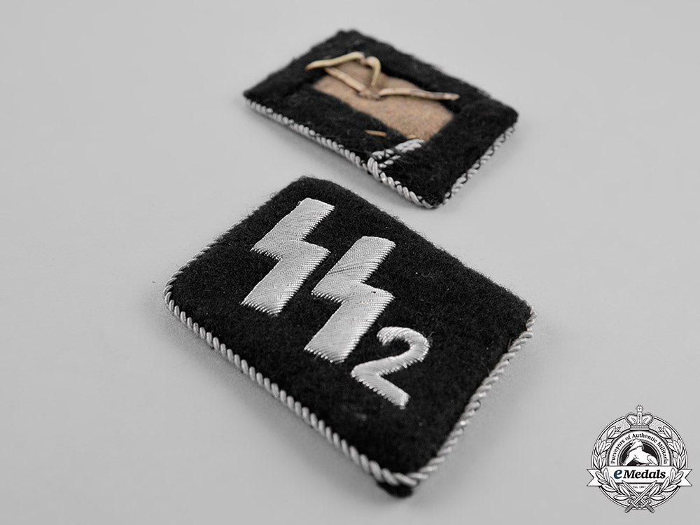 germany._a_set_of_waffen-_ss_standarte2“_germania”_untersturmführer_collar_tabs,_ss-_rzm_tagged_c18-017770