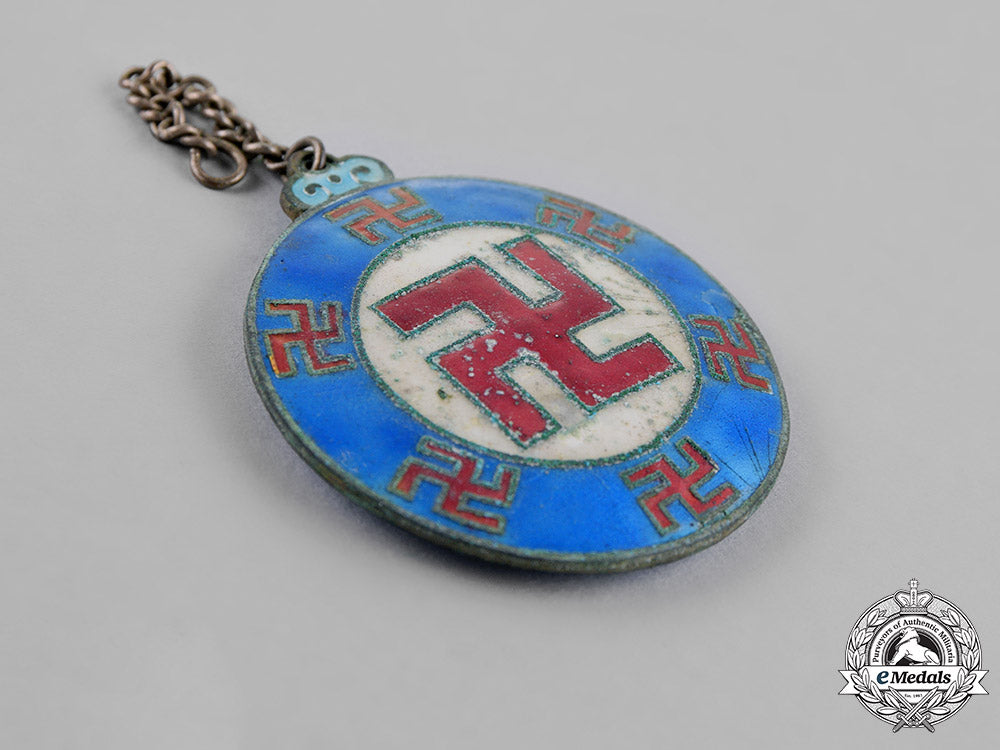 china,_republic._a_red_cross_memorial_decoration_for_the_death_of_you_mei_xu,_c.1926_c18-017955