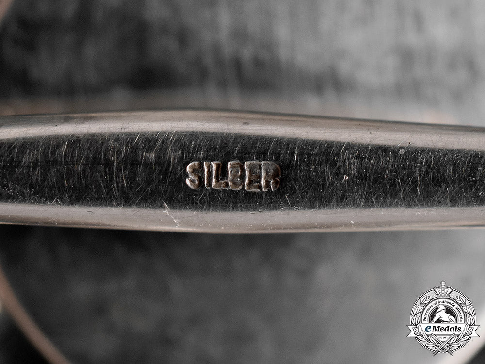 vatican._an_order_of_st._sylvester,_breast_star,_c.1935_c18-018559