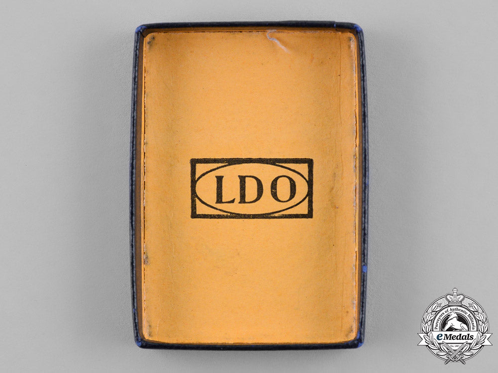 germany._a_wound_badge,_black_grade,_in_its_ldo_presentation_case_c18-021929