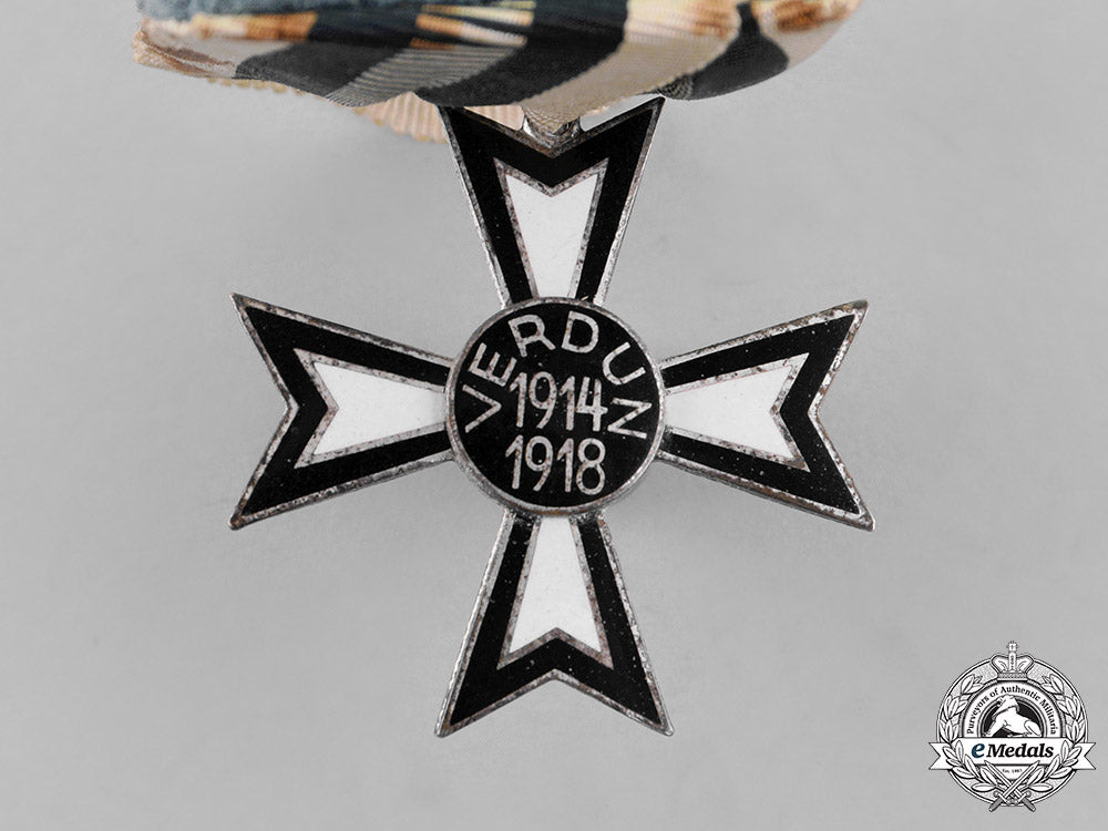 germany,_weimar._an_imperial_german_battle_of_verdun_commemorative_cross,_mounted_c18-022019