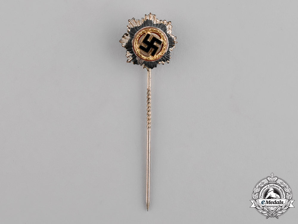 germany._a_german_cross_in_gold,_miniature_stick_pin_by“_börger&_co”_c18-022123
