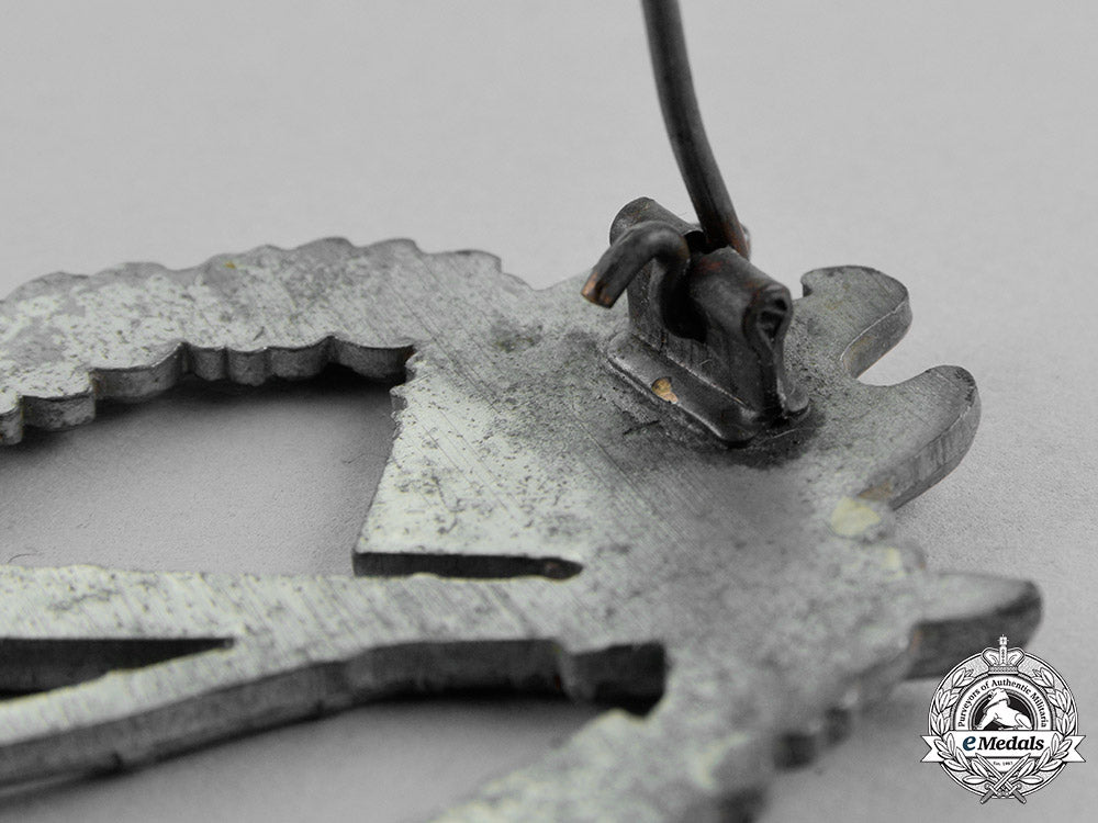 germany,_heer._a_silver_grade_infantry_assault_badge_c18-022163