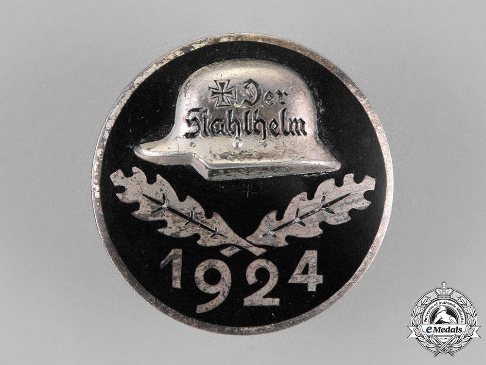 germany._a1924“_der_stahlhelm”_veteran’s_association_membership_badge_c18-022206