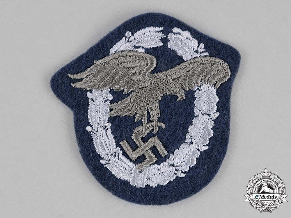 germany,_luftwaffe._an_observer_badge,_padded_cloth_version_c18-022518
