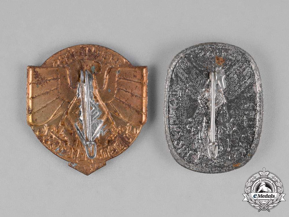 germany._a_grouping_of_two_hj_festival_of_youths_badges_c18-022881