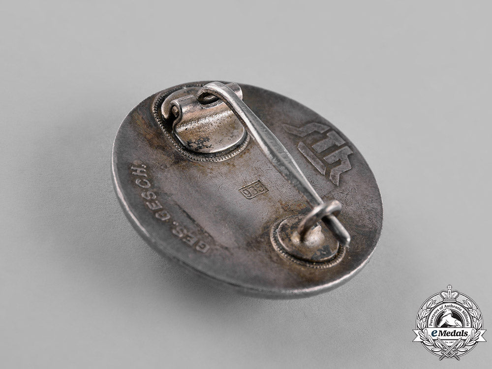germany,_weimar_republic._a1929“_der_stahlhelm”_badge;_silver_c18-023218